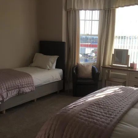 Glenora Guest house Whitby