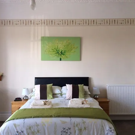 Guest house Glenora Whitby