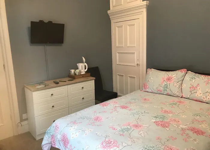 Glenora Guest house Whitby