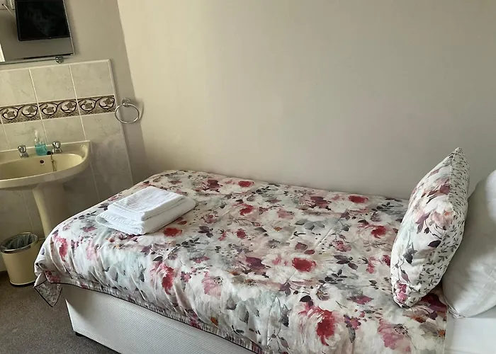 格莱诺拉旅馆 2* 惠特比