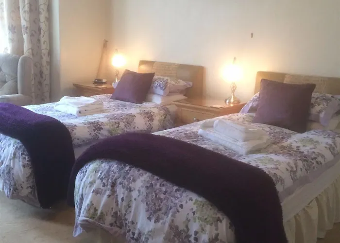 Guest house Glenora Whitby