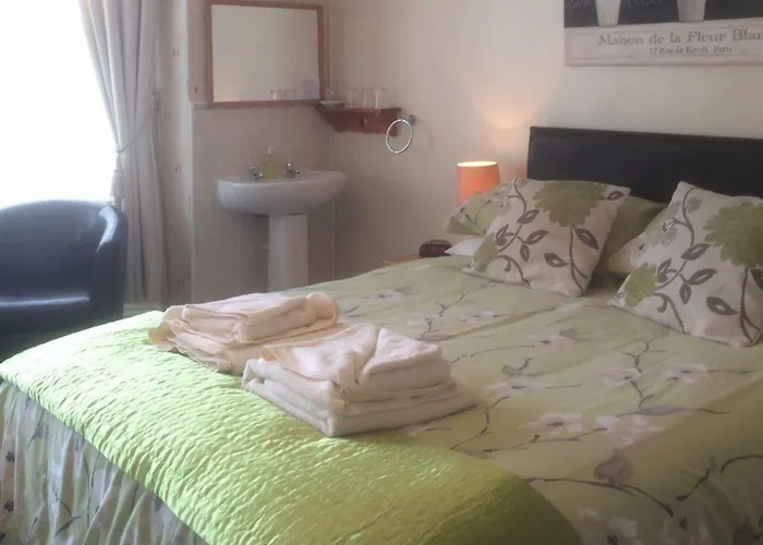 Glenora Guest house Whitby