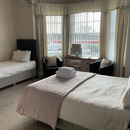 Pensjonat Glenora 2*