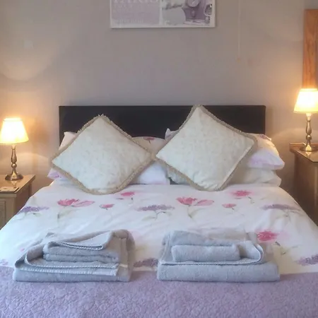 Glenora Pensjonat 2*